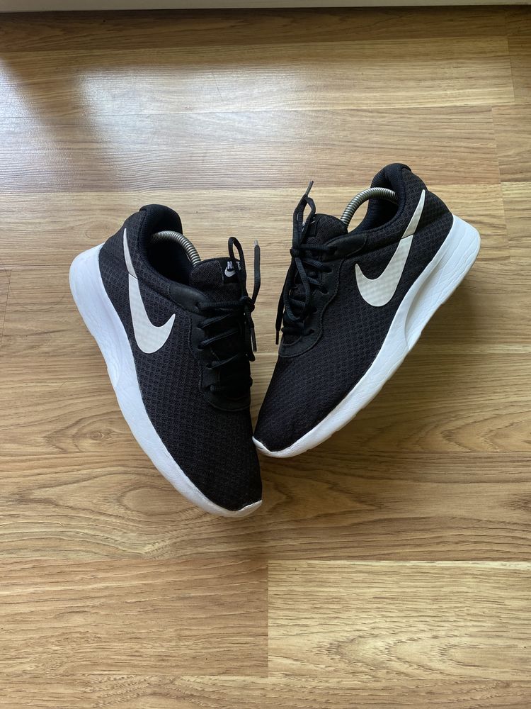 Чоловічі кросівки Nike Tanjun