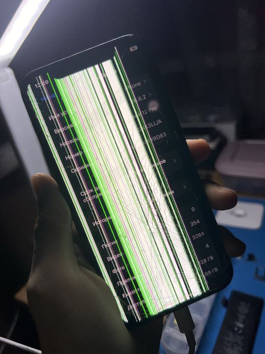 Iphone 12 pro На запчастини