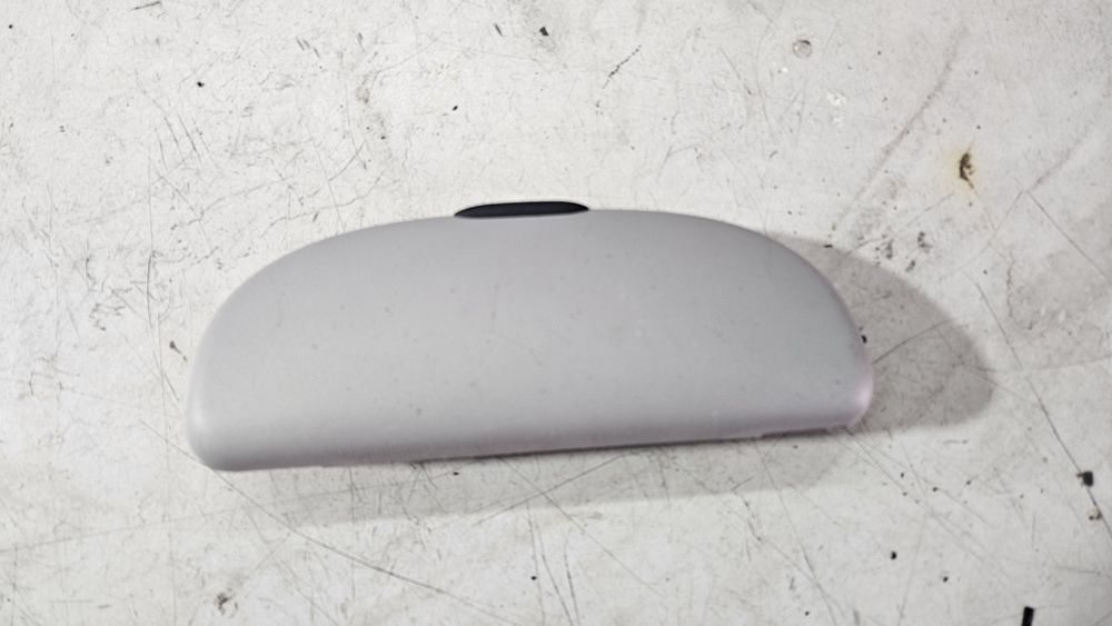 Schowek na okulary uchwyt sufitu podsufitki opel Zafira b astra h