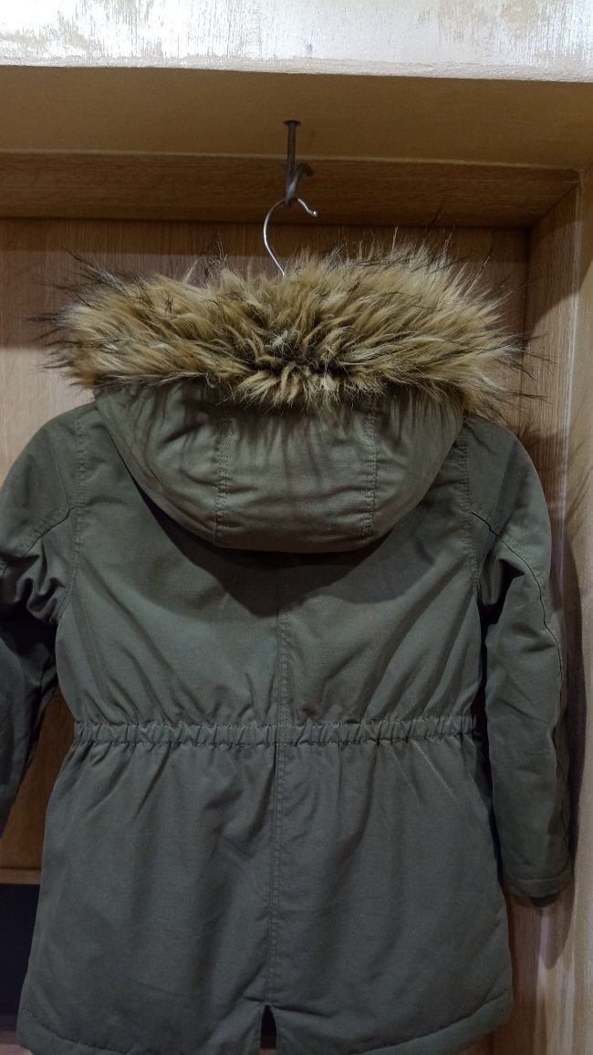 Śliczna kurtka zimowa, H&M ,122