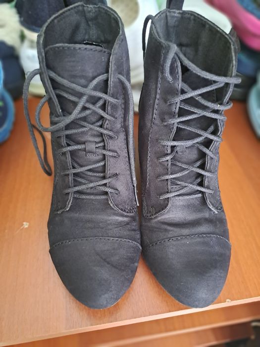 Осінньо- весняні черевички