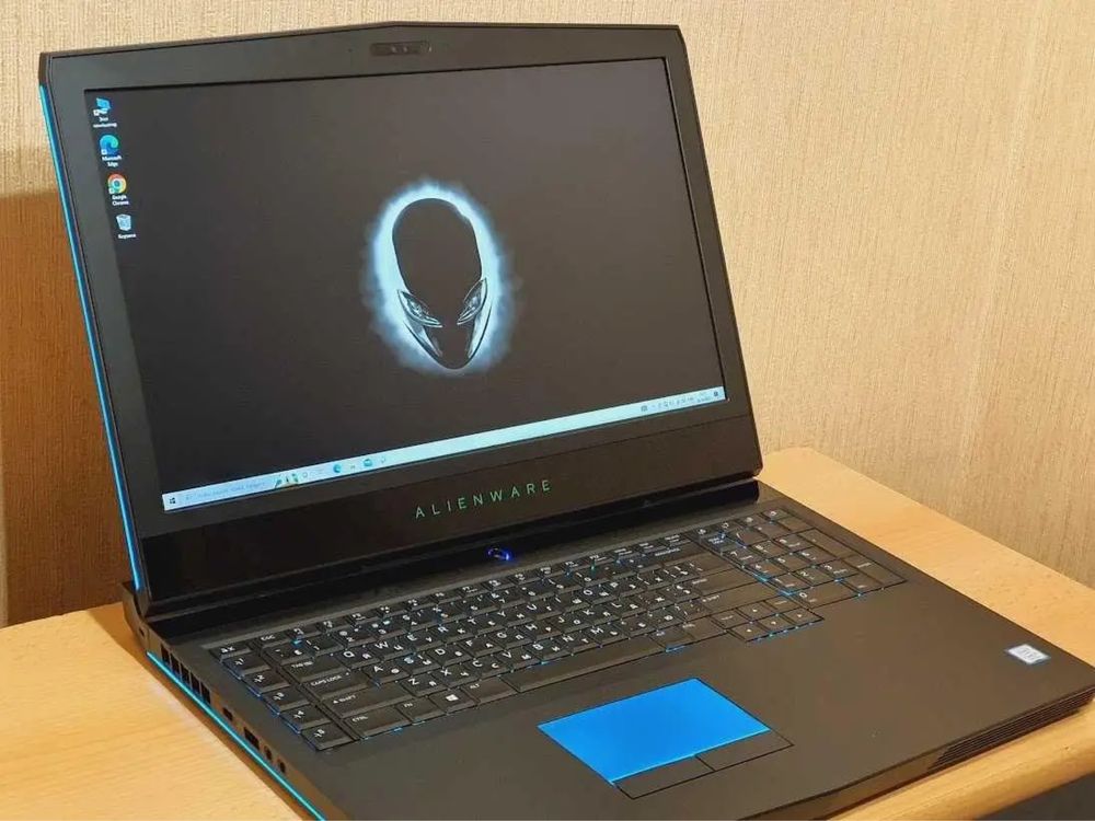 Продам ноутбук Dell Alienware R4