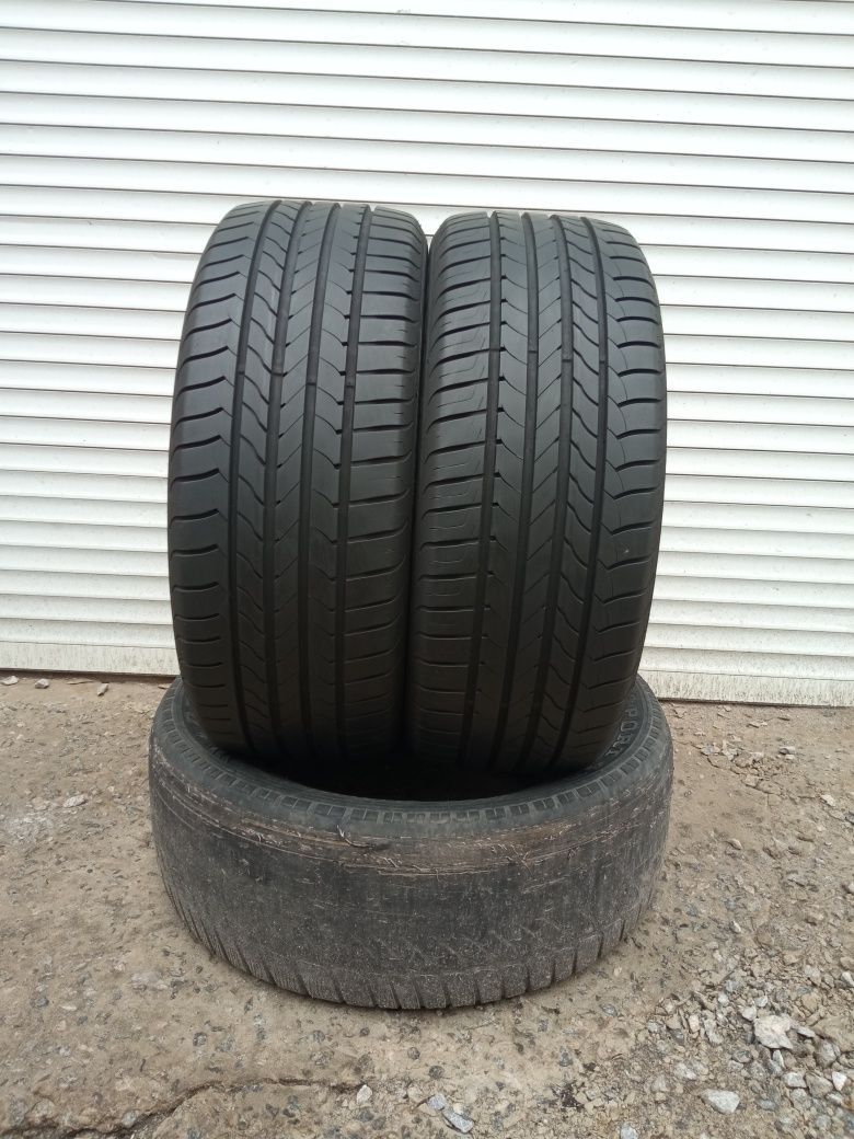 215/50R17 Goodyear 3500 гр хорошая пара