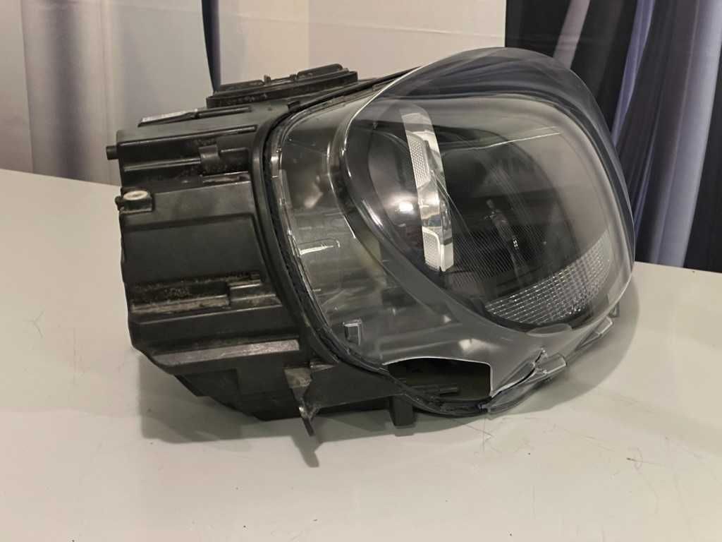Фара Mini Countryman f60 / Cooper F54/ 55/ 56/ 57 на запчастини