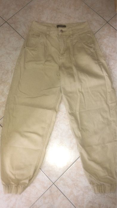Calças cargo, beges