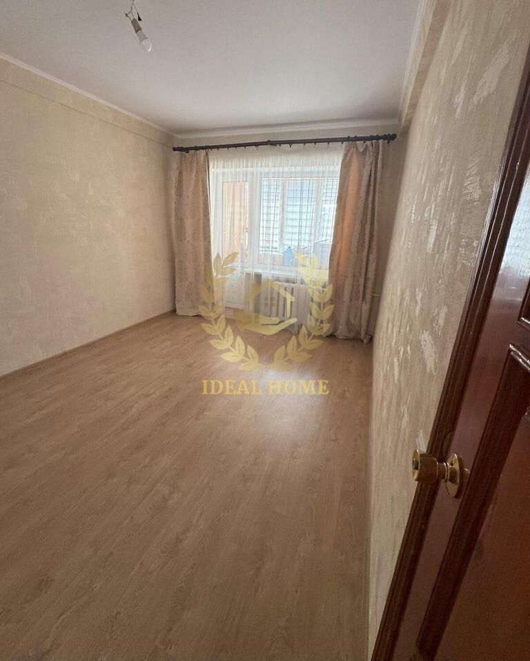 Продам 3-кімнатну квартиру, вул. Мрії