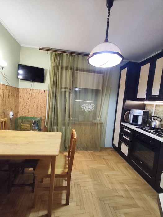 Продаж 2 кімнатної квартири на Ювілейному