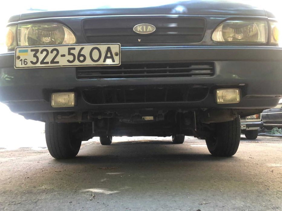 Микроавтобус KIA Besta 2.7D