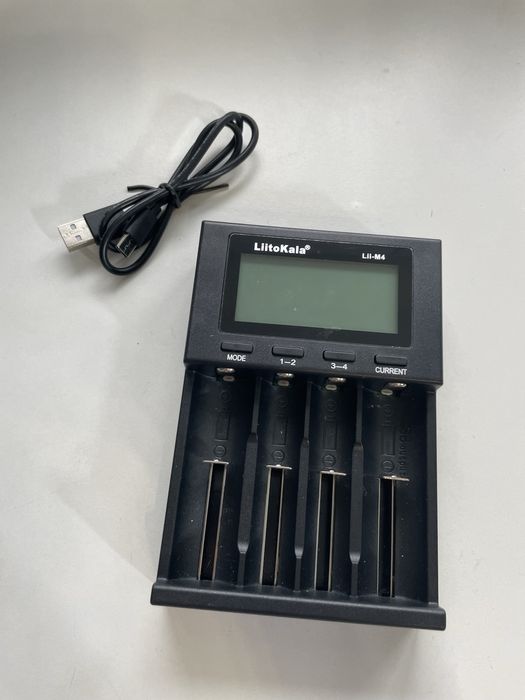 Ładowarka LiitoKala Lii-M4 Smart Charger
