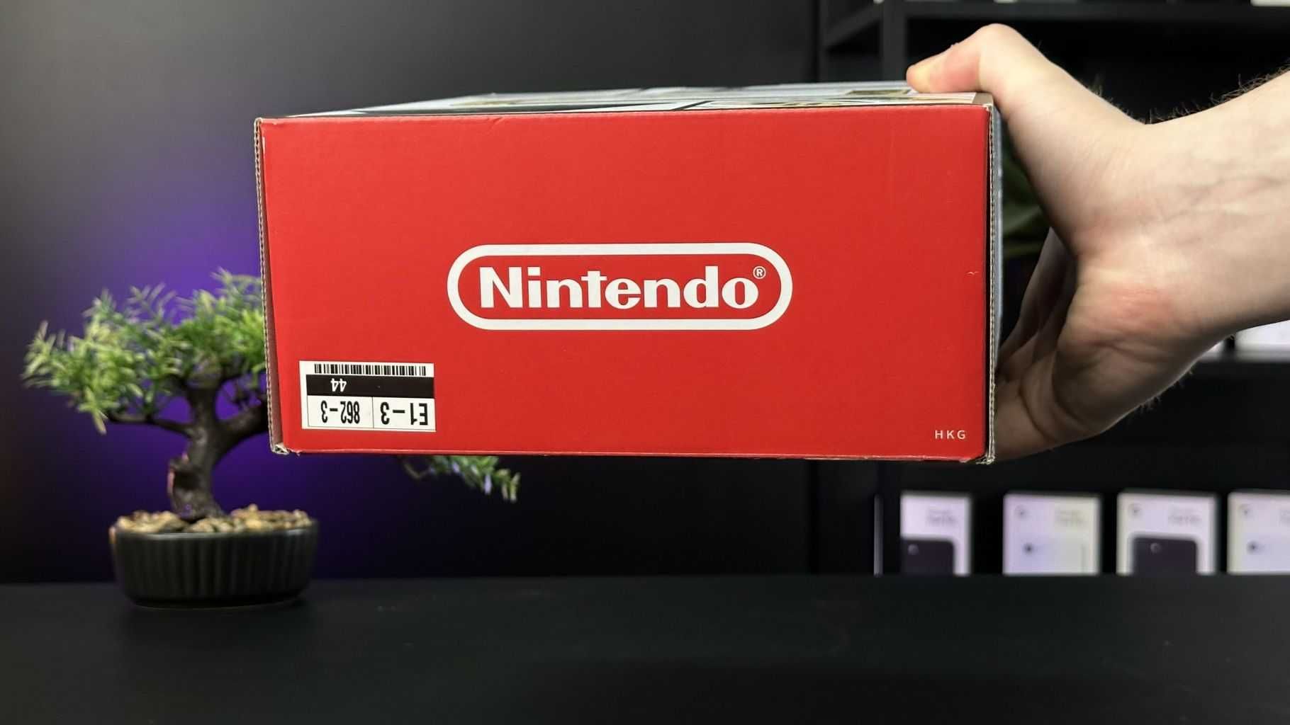 NEW Nintendo Switch OLED The Legend of Zelda: Tears of the Kingdom