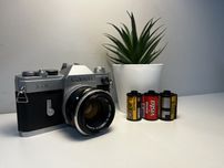 Canon FX 50mm f1,8 - aparat analogowy, z kolekcji, zadbany