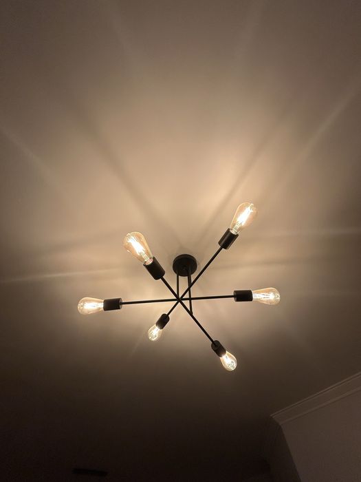 Candeeiro de teto metal preto com 6 focos