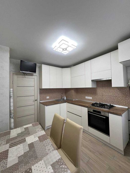 "Три кімнати щастя і затишку»