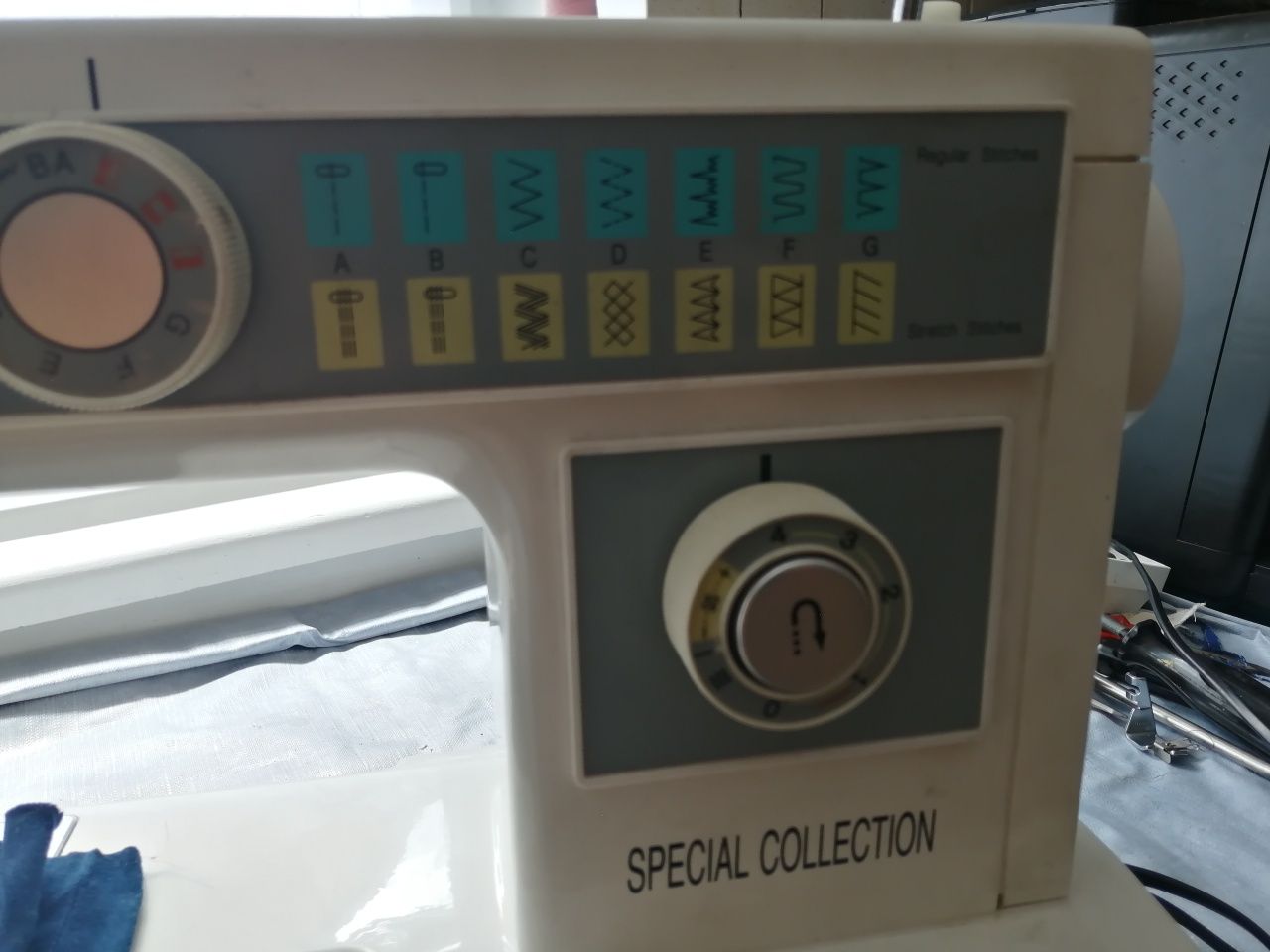 Maszyna do szycia Specjal Collection