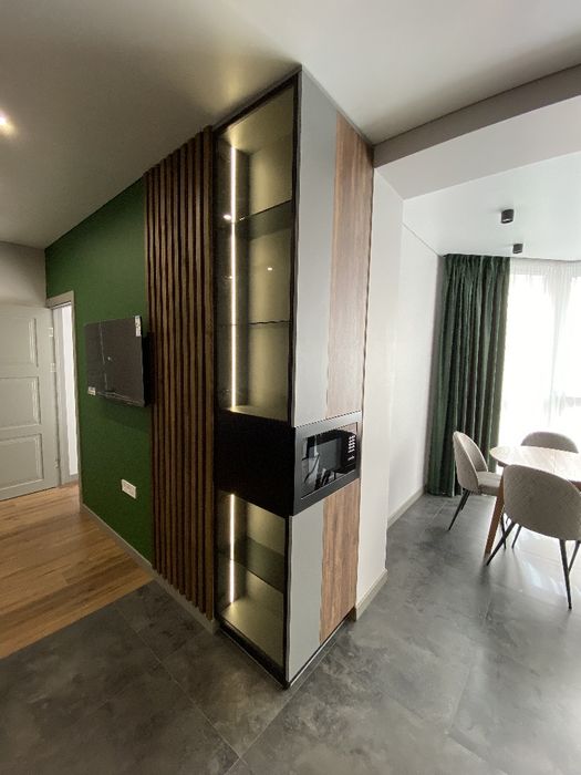 Виготовлення меблів/Меблі під замовлення/Кухні/Шафи