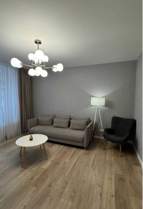 Продам 3 к. квартиру с качественным ремонтом в ЖК Омега