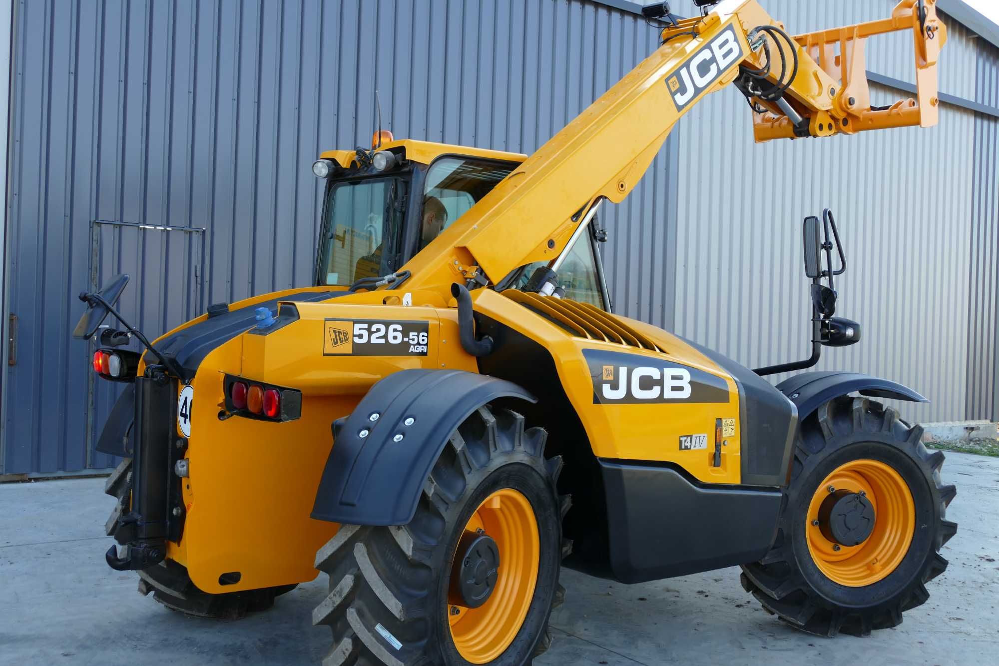 ładowarka teleskopowa jcb 526 56 agri plus