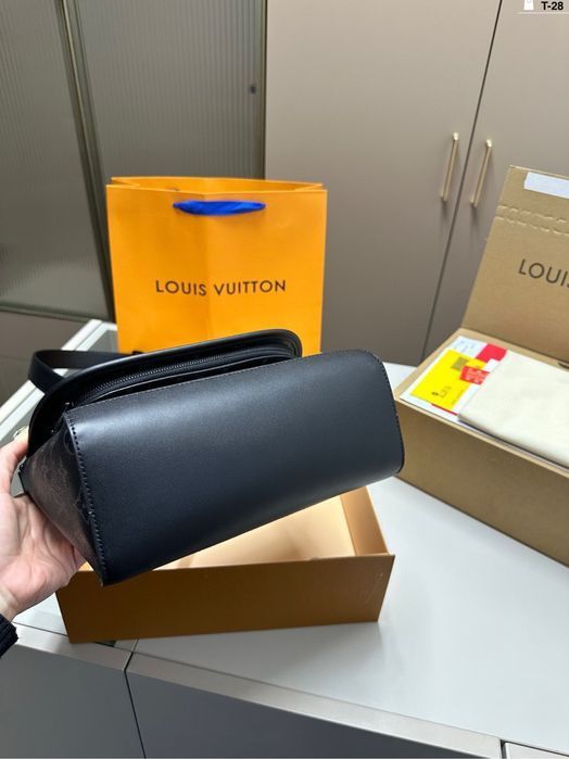 Сумка Louis Vuitton district damier infini синяя мужская оригинал кожа