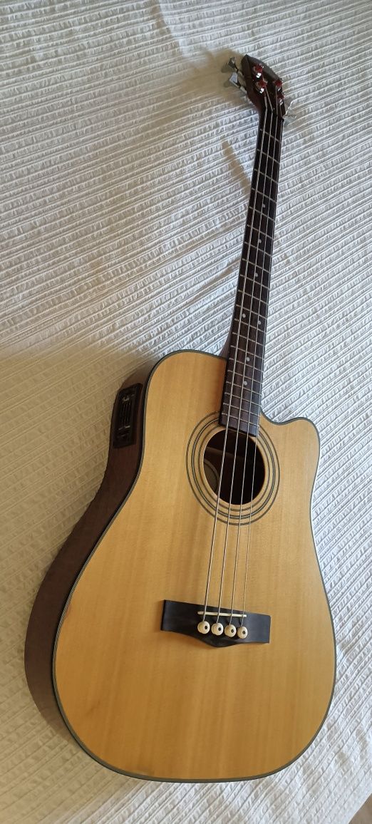 Baixo eletroacústico Fender ovation