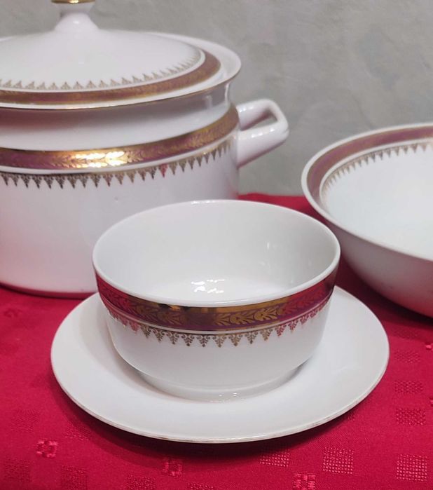 Сервиз столовый  Фарфор Thun Чехия