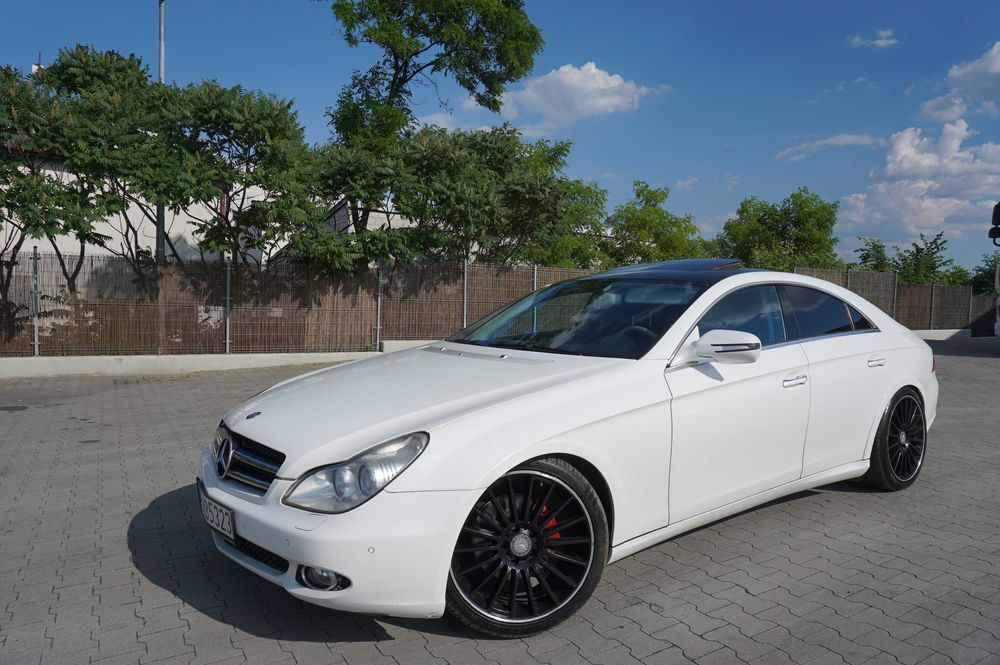 Na sprzedaż Mercedes- Benz CLS