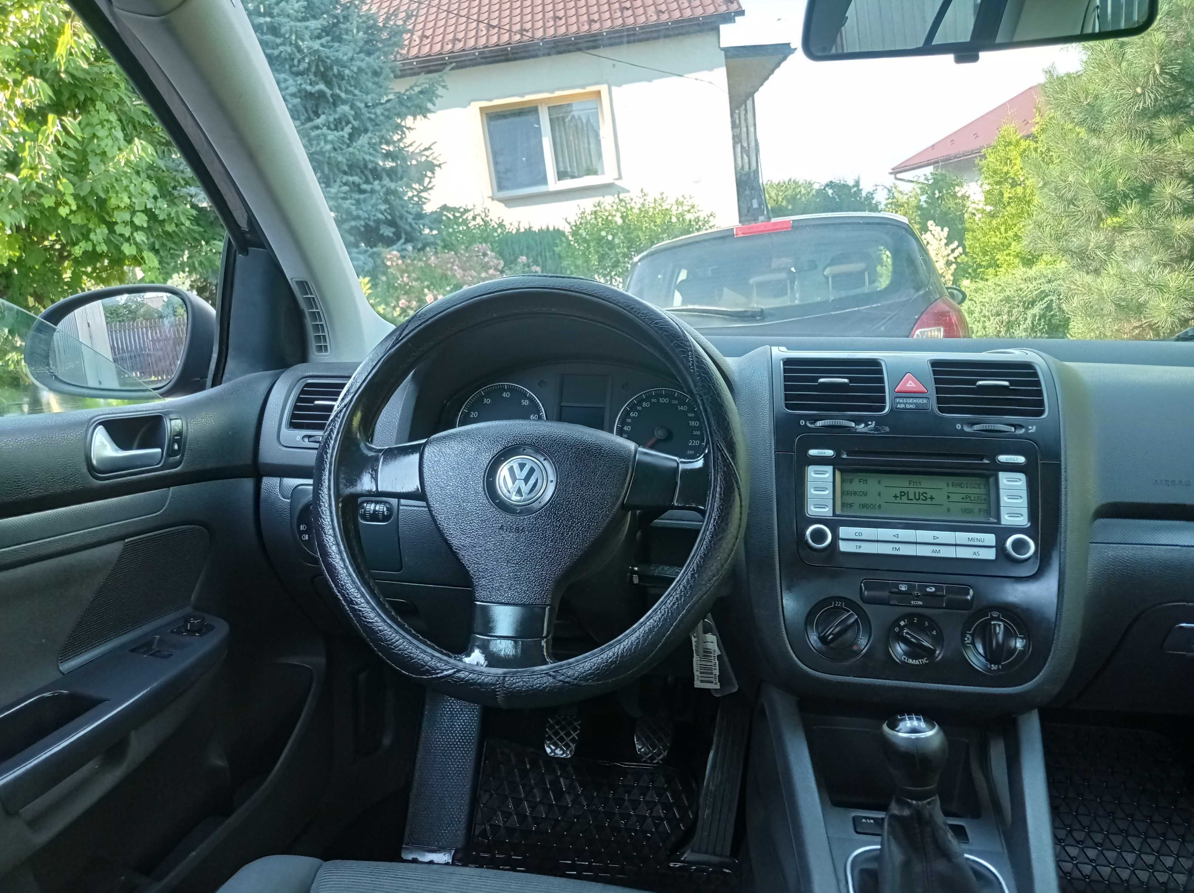 VW GOLF V 1,6 2006/2007r , 5-DRZWI , MAŁY PRZEBIEG ,6 Biegów