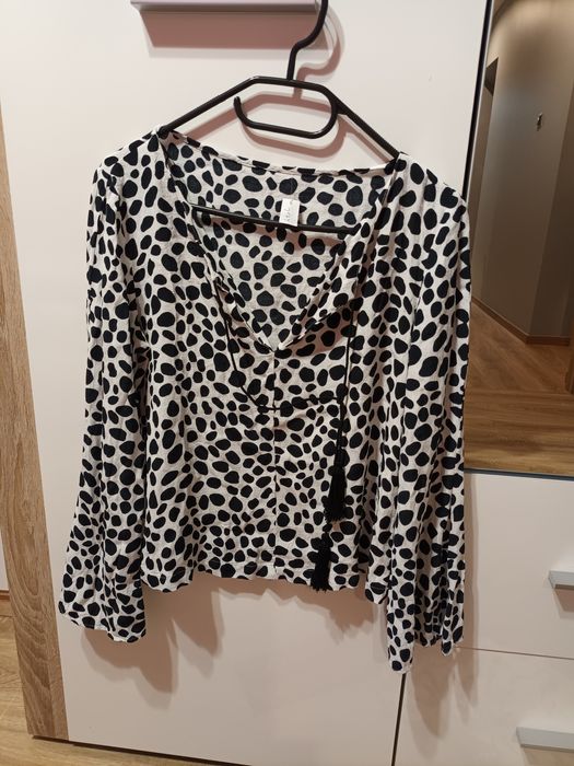 Bluzki  damskie 36/38