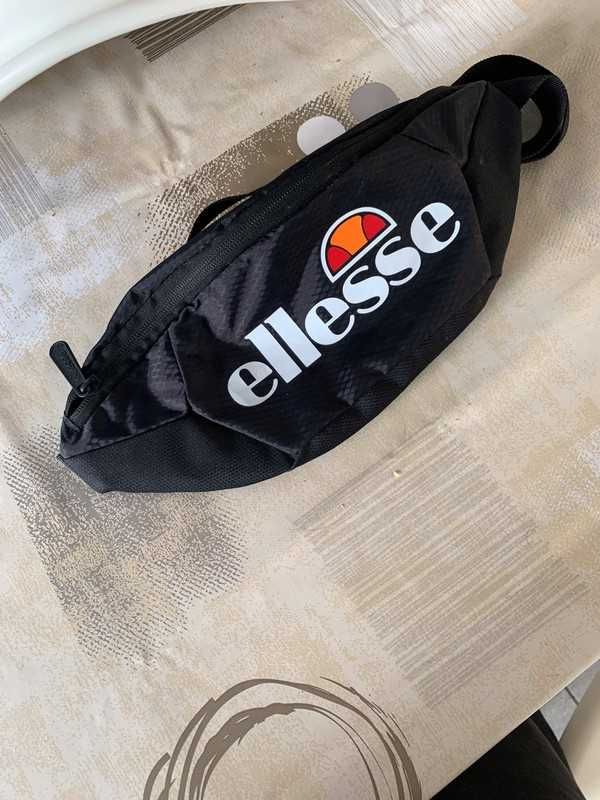 [USADO] Bolsa "Ellesse" para Ombro.