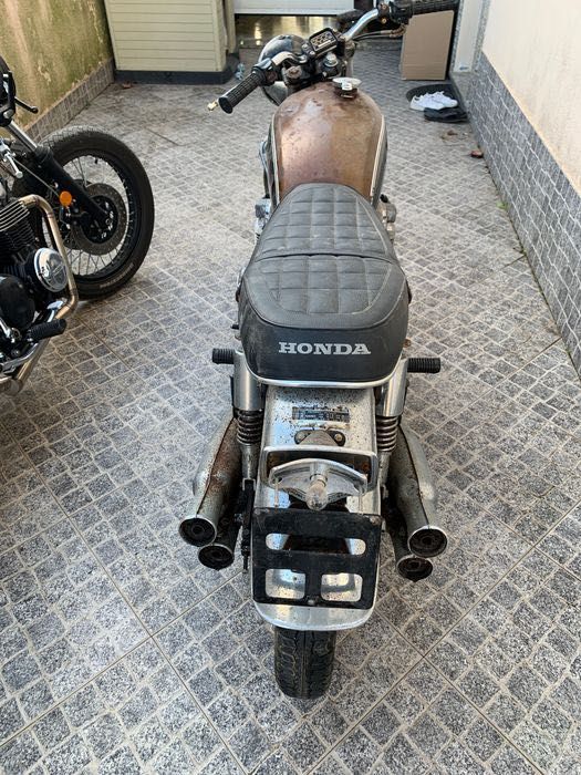 Honda cb 500 four cafe racer