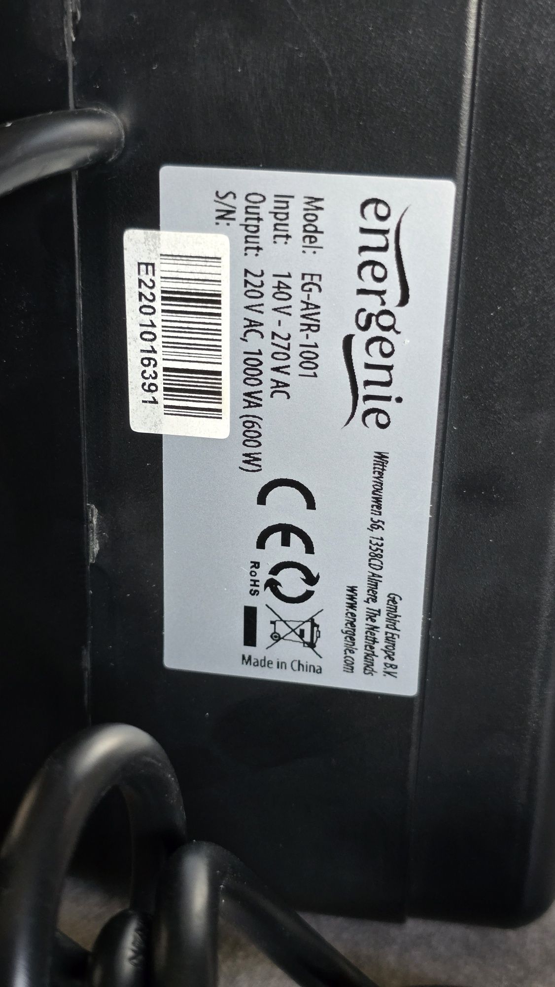 Stabilizator napięcia Gembird Regulator 1000VA