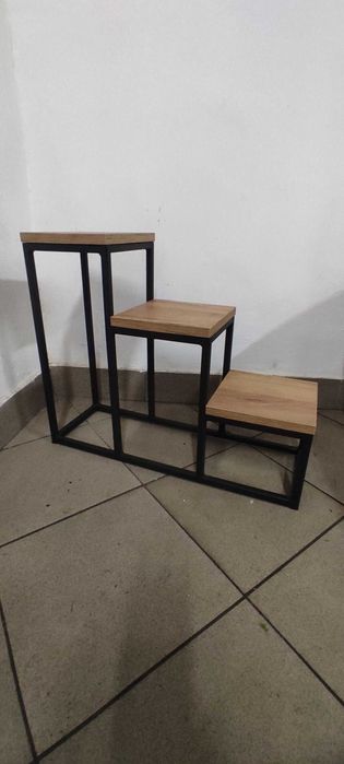 Kwietnik, stojak na kwiaty, 3 poziomowy, wysokość 50 cm