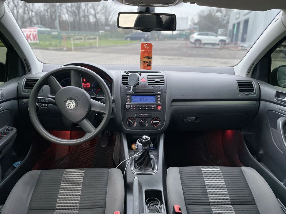 Volkswagen Golf 5 1.9tdi