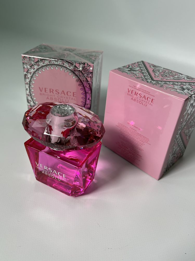 Парфумована вода Versace Bright Crystal Absolu