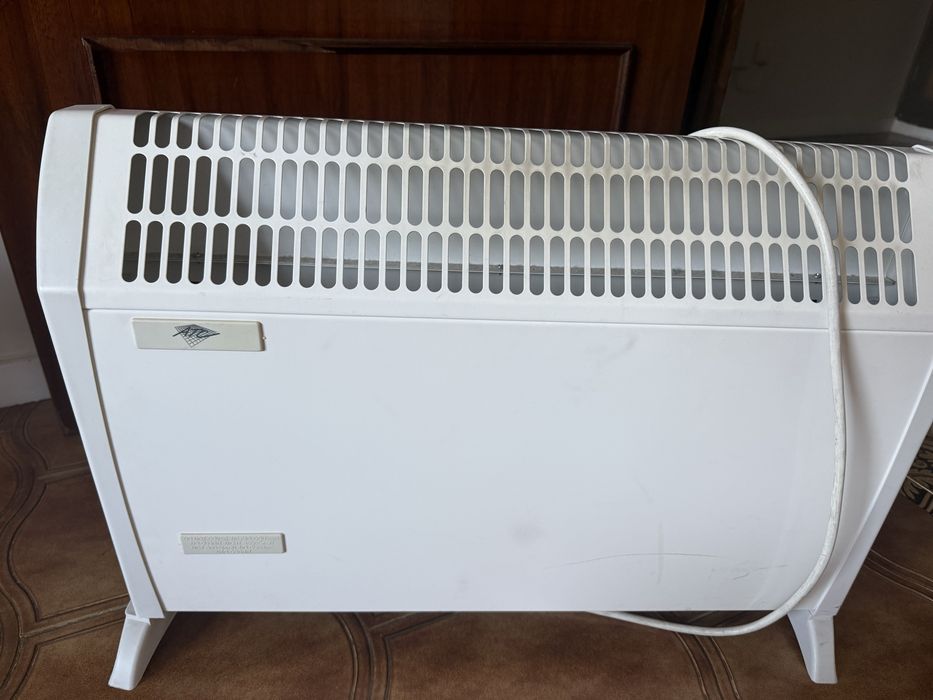 Aquecedor eletrico com pouco uso
