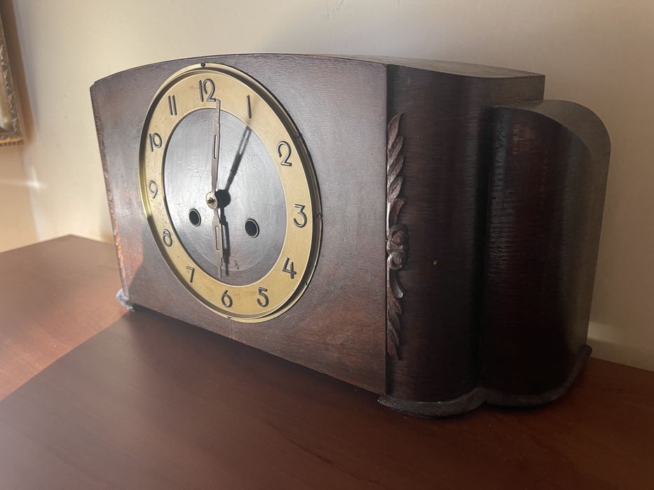 Antyczny zegar z wahadlem