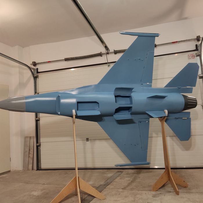 Samolot RC model F16 F-16 skala 1:5 - zestaw