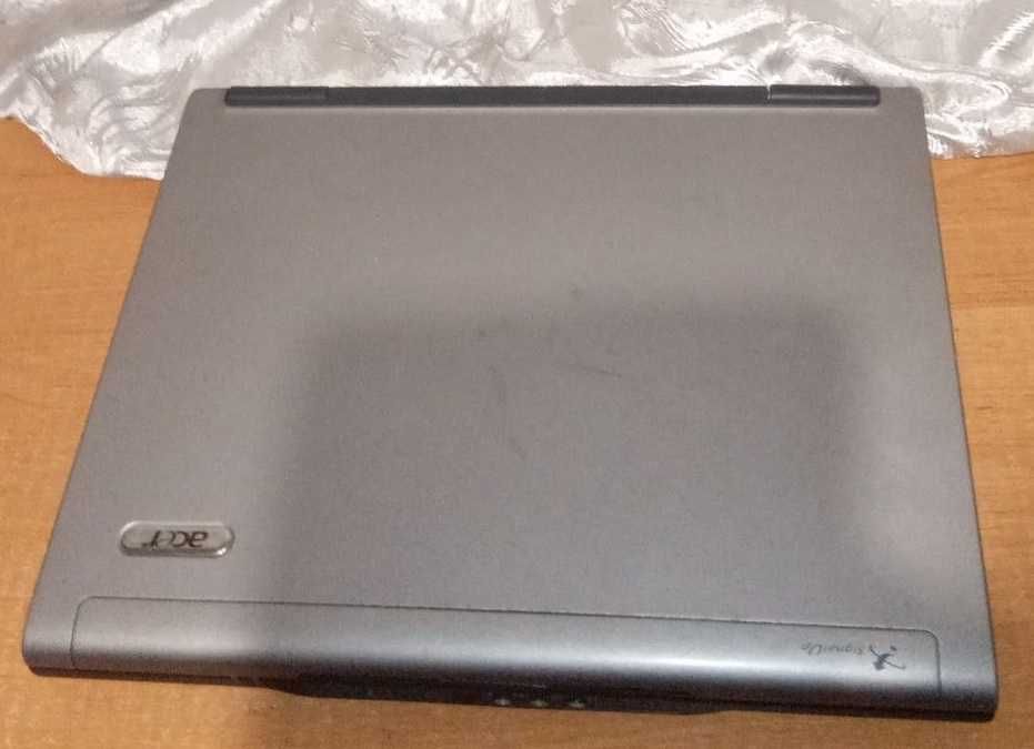 Мощный 15.4"‎ ноут Acer TM 6592G -Intel T8300/4Gb/SSD + зарядка