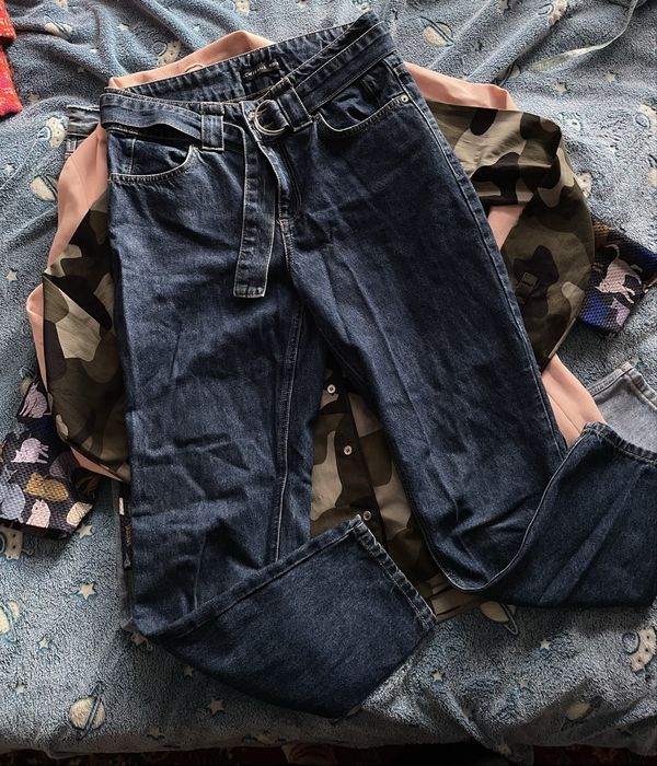 Пакет жіночих речей