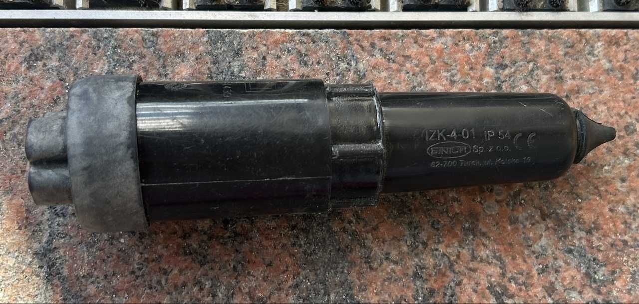 Izolowane złącze bezpiecznikowe kablowe sintur izk-4-01 IP 54