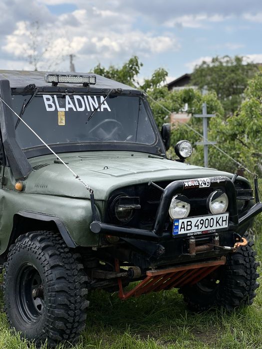 УАЗ 469 у повному бойовому