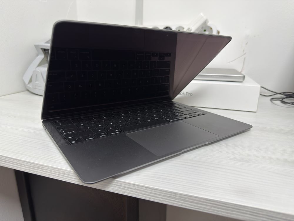 MacBook Air 13,3 512 ЯК НОВИЙ!