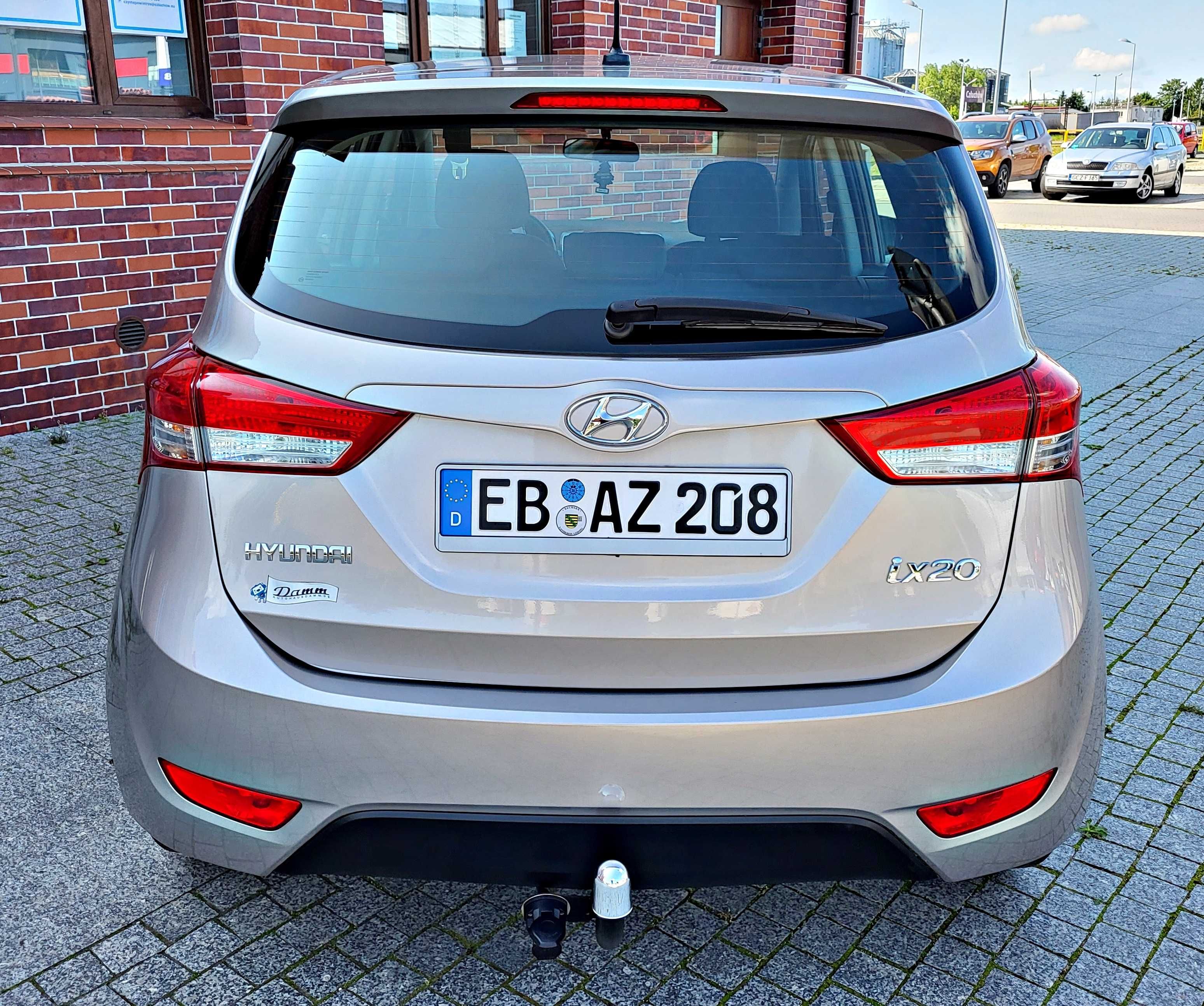 Śliczny Hyundai IX20 2017 Rok*Lift*Niski Przebieg 70 tys km !Piekny!.