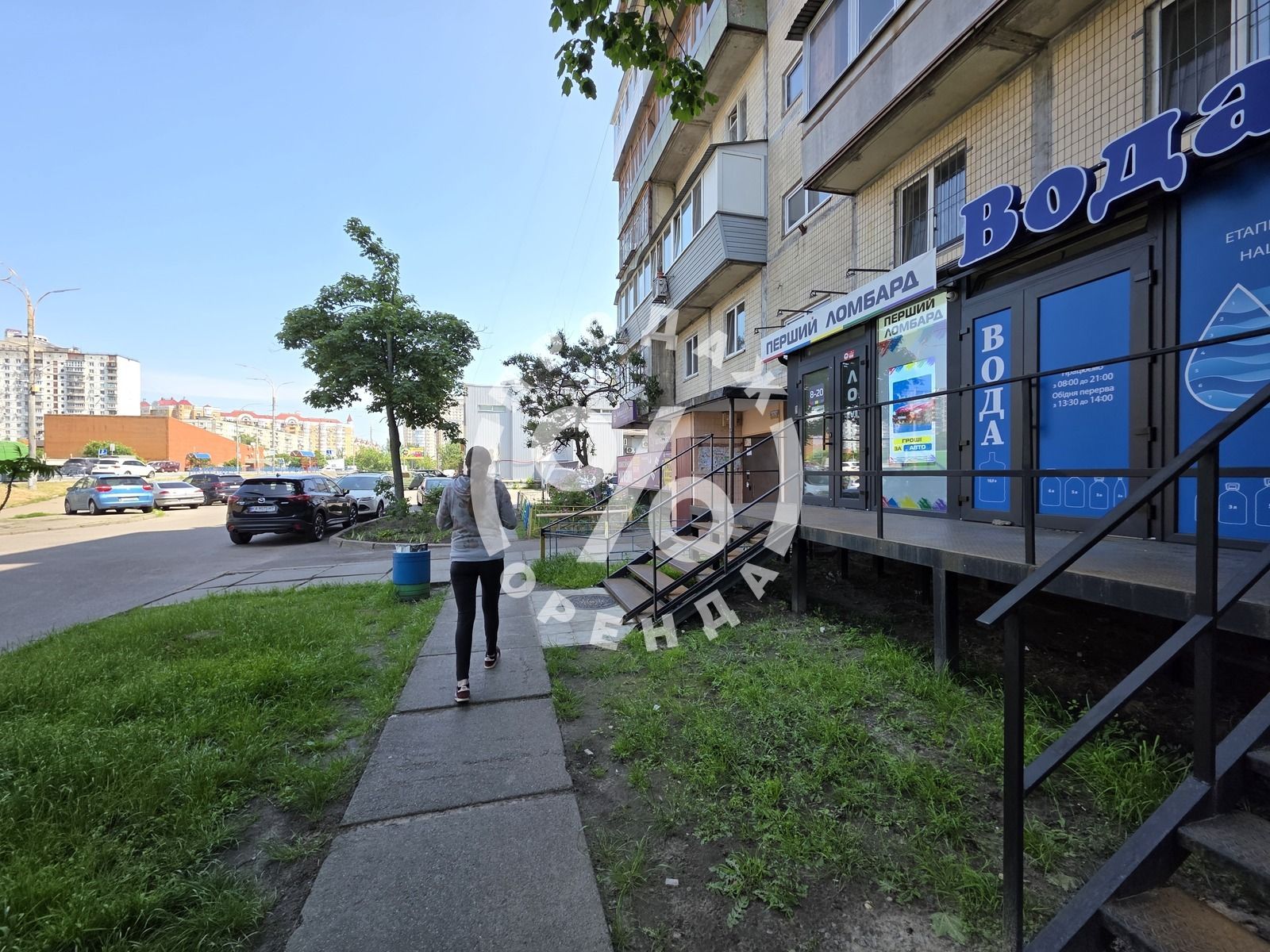 Продаж! Фасадне приміщення з вітриною, Ломбард, Оболонь