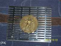 Medalha antiga de Cabral Antunes