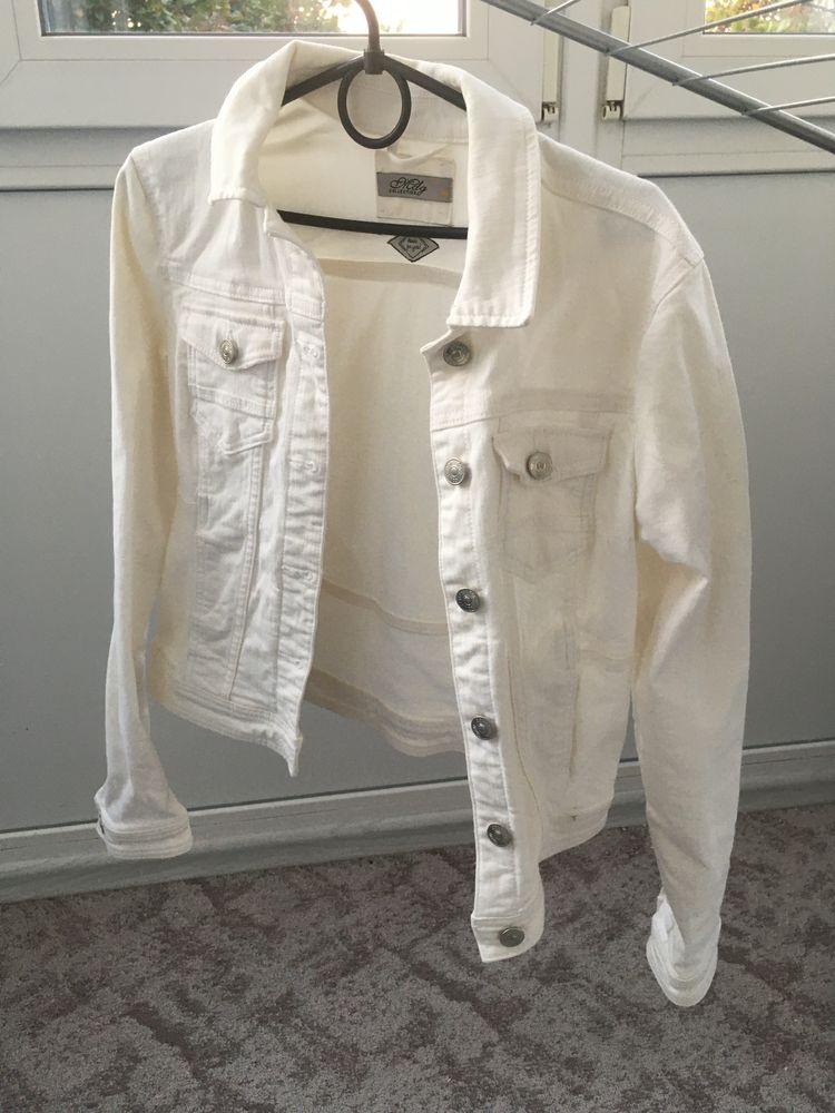 Белая куртка джинс р 34/36 ( XS/S)