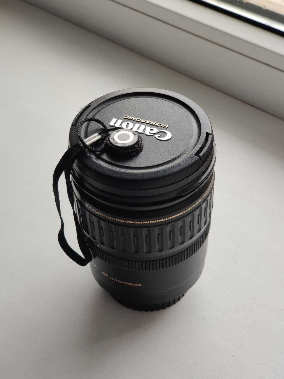 Об'єктив Canon EF 28-135mm f3.5-5.6 Ultrasonic зі стабілізатором