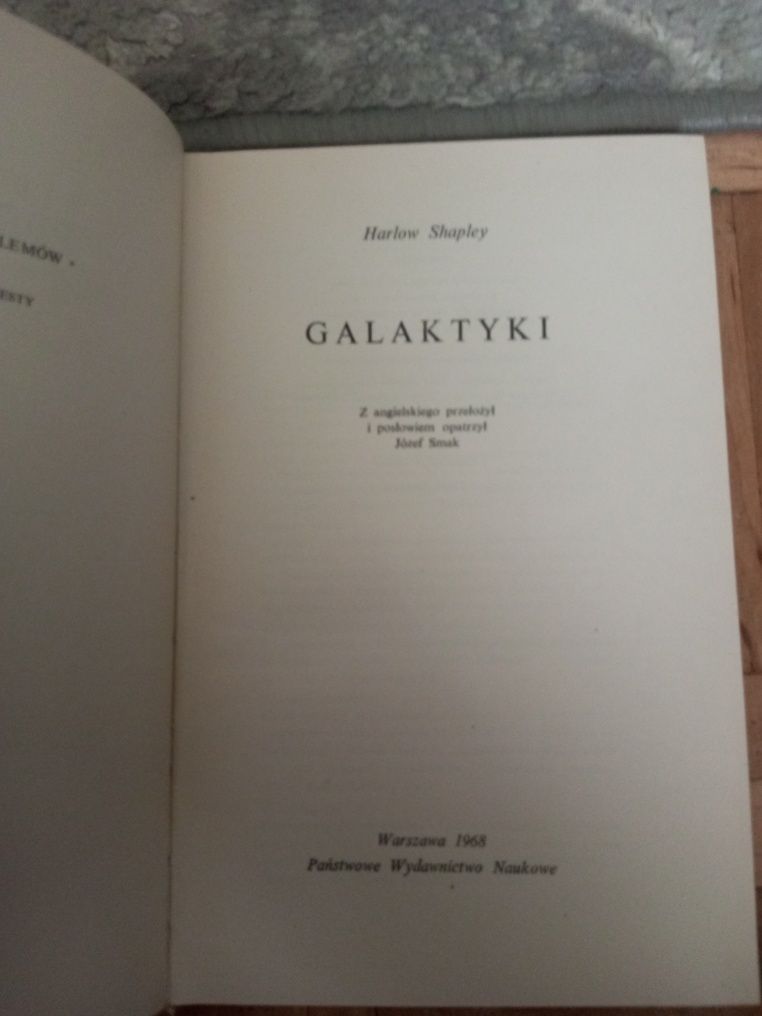 Galaktyki - książka
