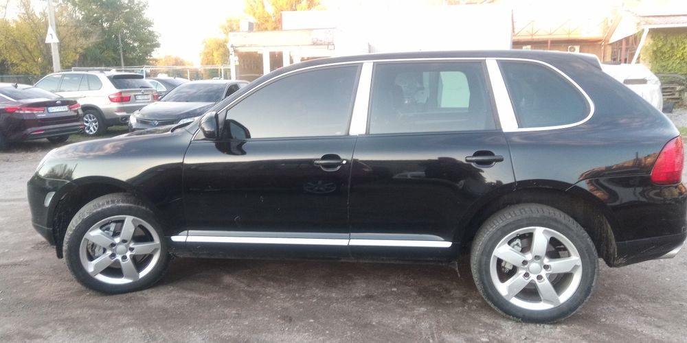 Продам Porsche KAYENNE 4,5Гильзован
