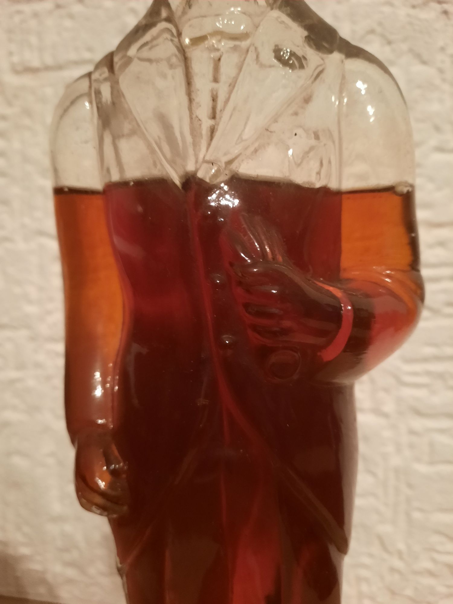 Garrafa rara em vidro transparente, em forma de NOIVO.