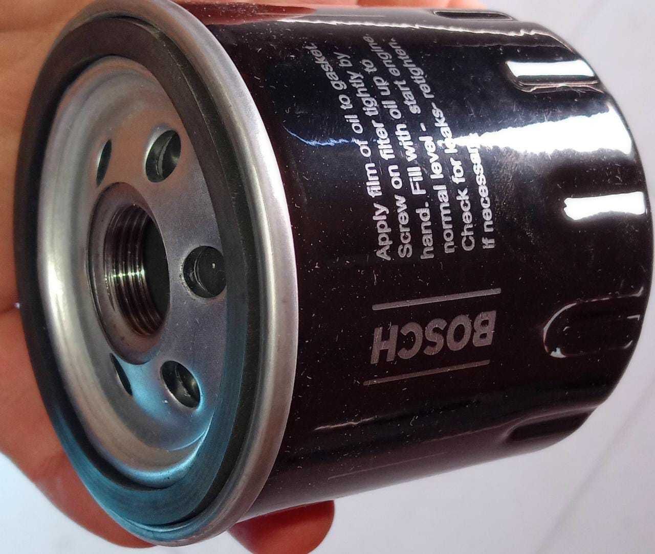 Масляний новий фільтр Bosch P7176